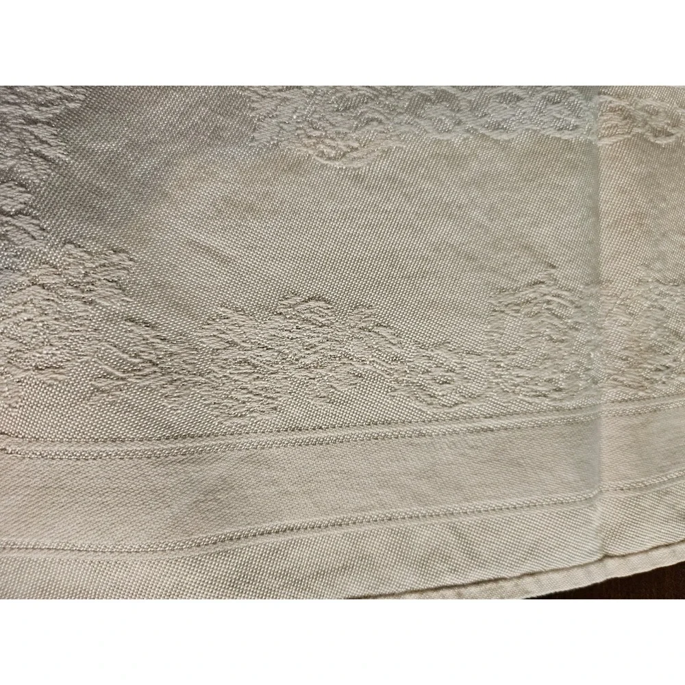 Damask Cloth Napkins Unisex 16x16 Cream Floral Scrollwork Set of 6